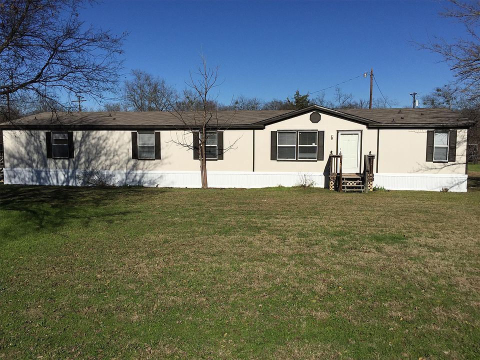 1st image of 701 Lazy Springs Dr