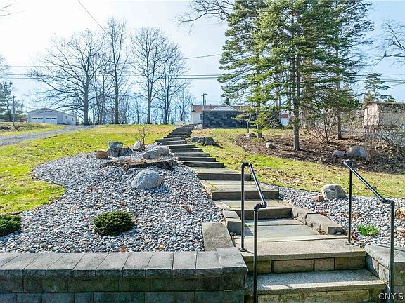 3rd image of 14890 N Hadcock Dr