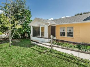 305 6th Ave SW, Largo, FL 33770