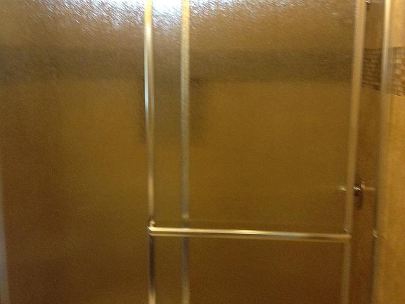 4th image of 894 W G St