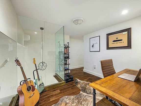 2nd image of 211 Thompson St APT 4A