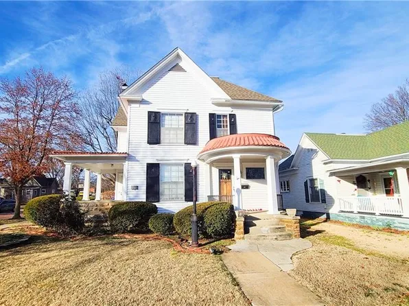 924 S Judson St, Fort Scott, KS 66701