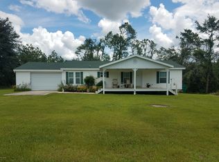 2730 Carriage Dr, Marianna, FL 32446