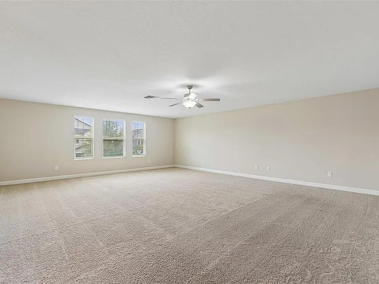 25057 Lambrusco Loop — Photo 32