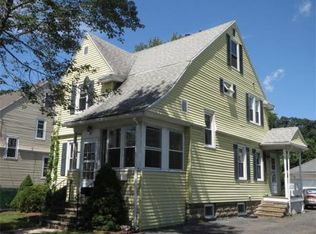 31 Oleander St, West Springfield, MA 01089