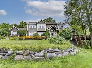 2734 Summer Ridge Rd, La Fayette, NY 13084