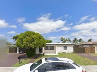 11225 SW 50th Ter, Miami, FL 33165