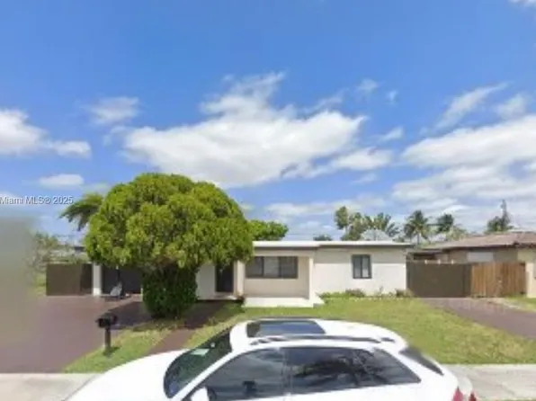 11225 SW 50th Ter, Miami, FL 33165