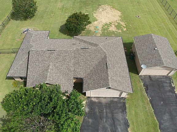 4th image of 9113 N Monterrey Dr