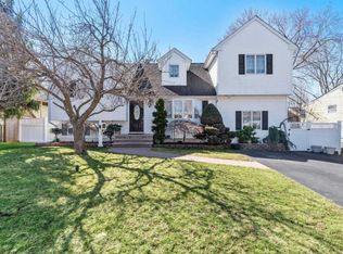 64 Nevada Dr, Hazlet, NJ 07730