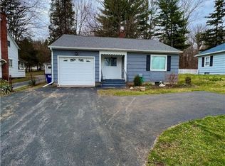 6195 W Lake Rd, Auburn, NY 13021