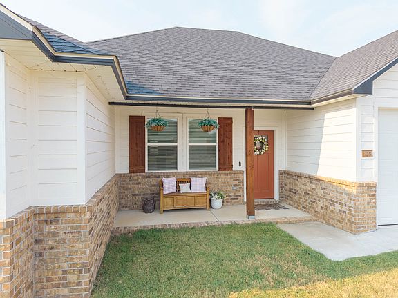 3rd image of 116 Countryside Way