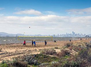 432 Whitehall Rd, Alameda, CA 94501