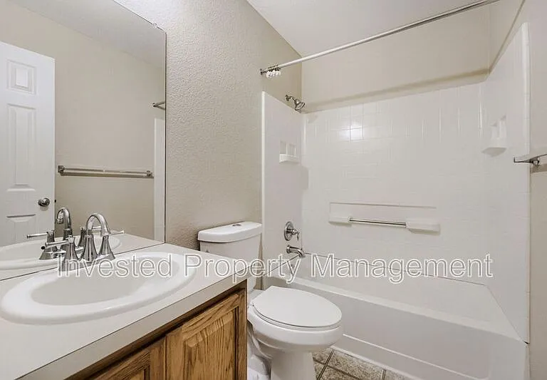 3939 W 118th Pl — Photo 14