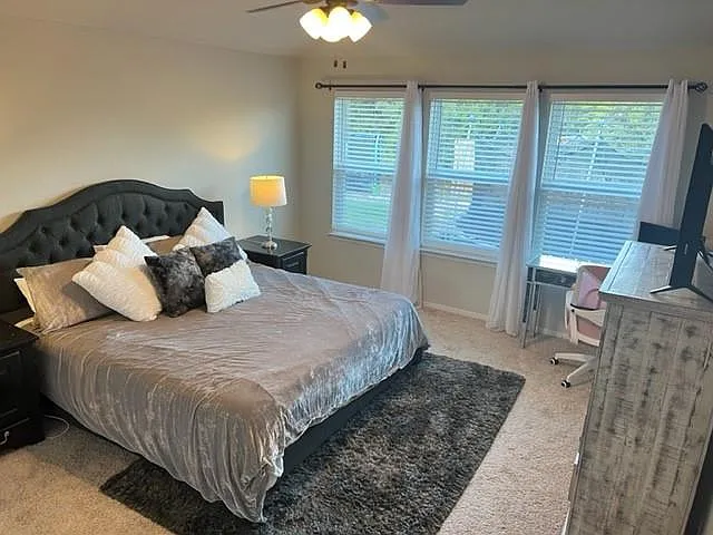 3704 Allegiance Ave — Photo 11