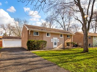 167 Nutwood Ct, Bolingbrook, IL 60440