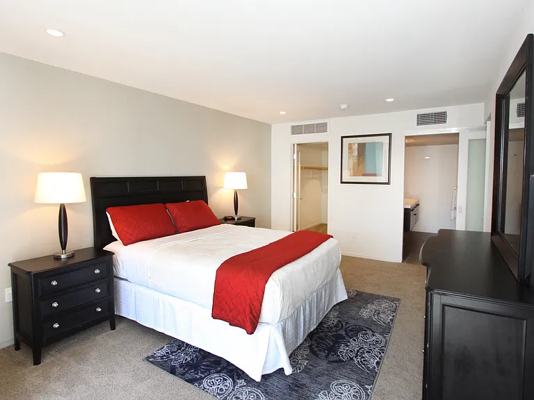Waves MDR Apartments — Photo 14