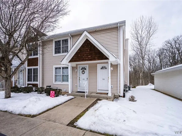 98 Olde Stone Ln, Lancaster, NY 14086