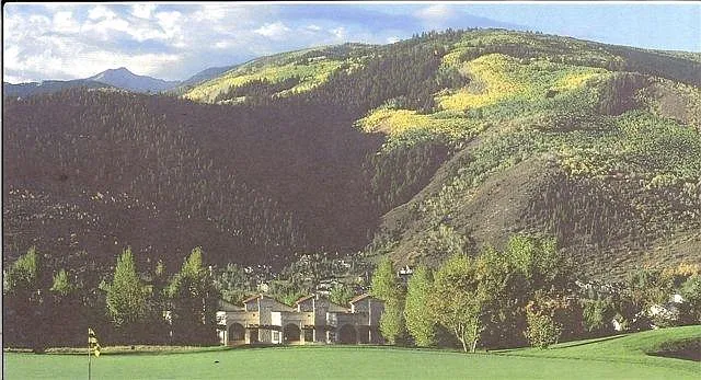 view of complex from 18th fairway