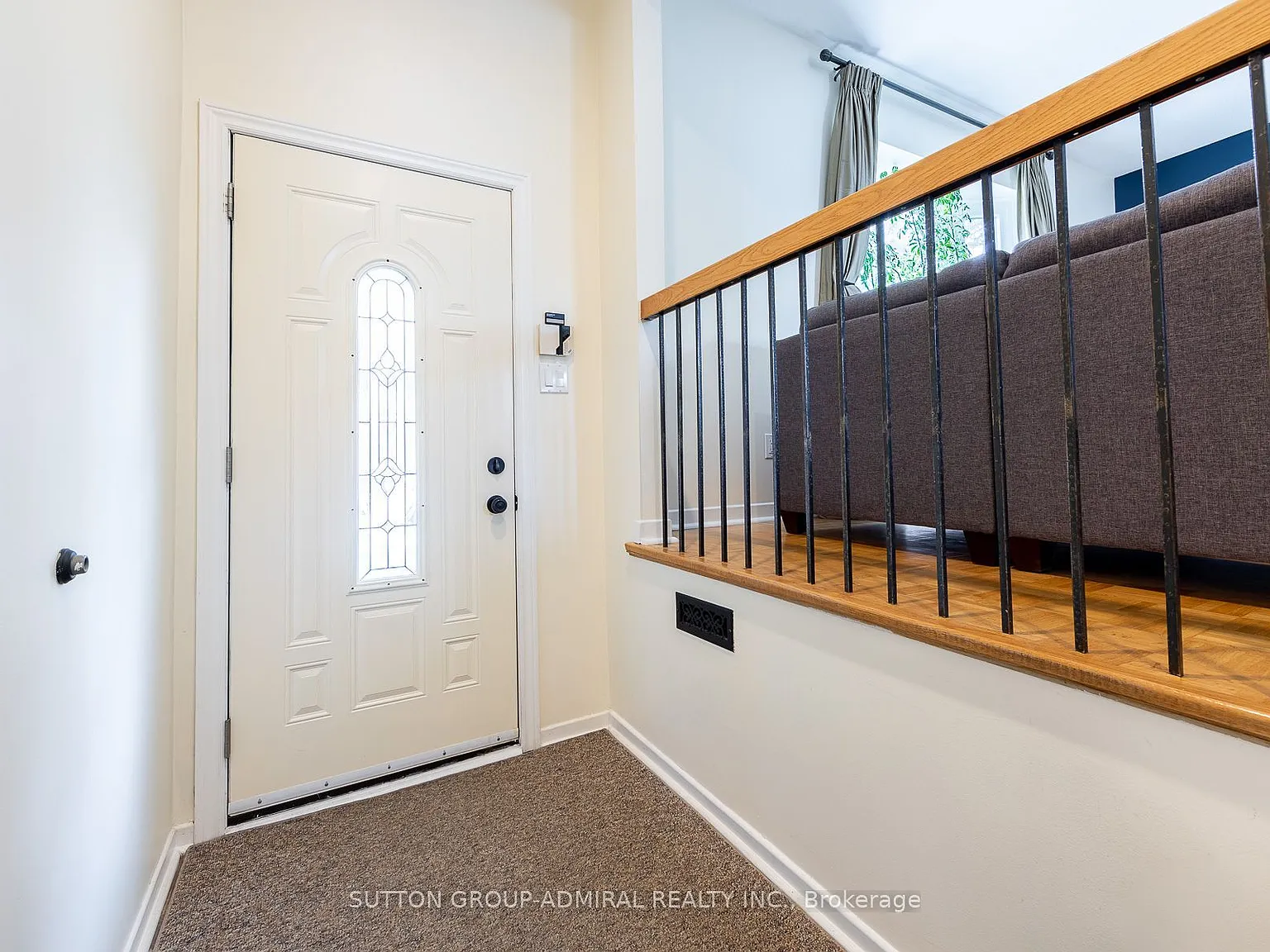 3 bed, $4,100 — Photo 4