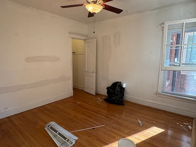 3623 N Pine Grove Ave #2W — Photo 7