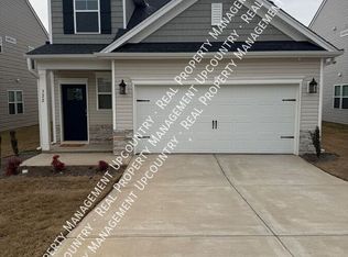 322 Forestglade Ln, Simpsonville, SC 29680