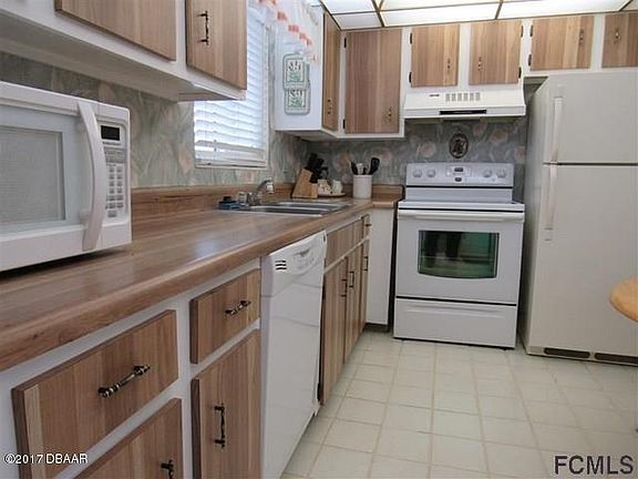 2nd image of 100 Silver Beach Ave APT 518