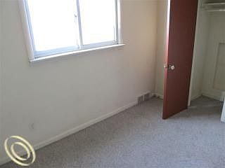 3rd image of 1564 Euclid St