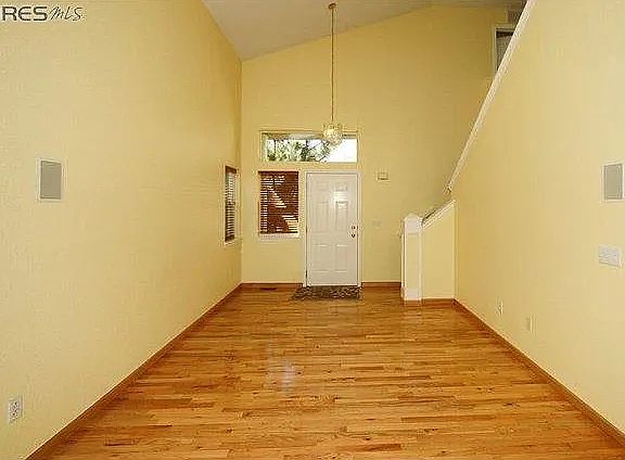 3rd image of 3349 Larkspur Dr