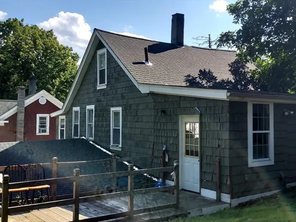 23 Depot St, Belchertown, MA 01007