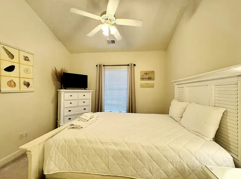4827 Magnolia Lake Dr #404 — Photo 30