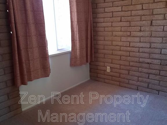 4th image of 27250 N 64th St Unit 15