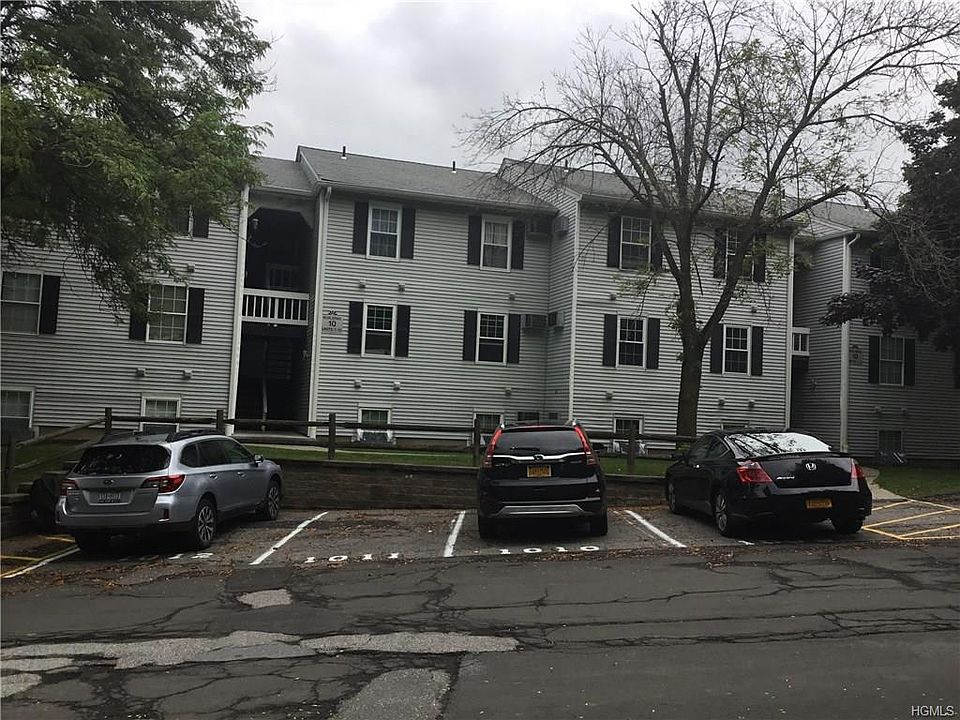 1st image of 10 Lexington Hills Unit 6