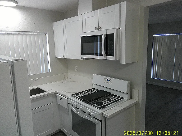 1450G Hemlock Ave #1450-G — Photo 3