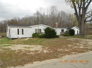 737 N Sandhill Rd, Covington, IN 47932