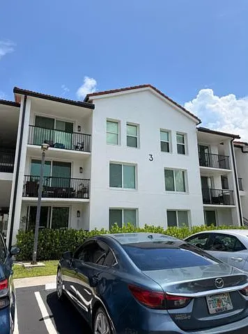 3 bed, 2.0 bath, $2,650 — Photo 4