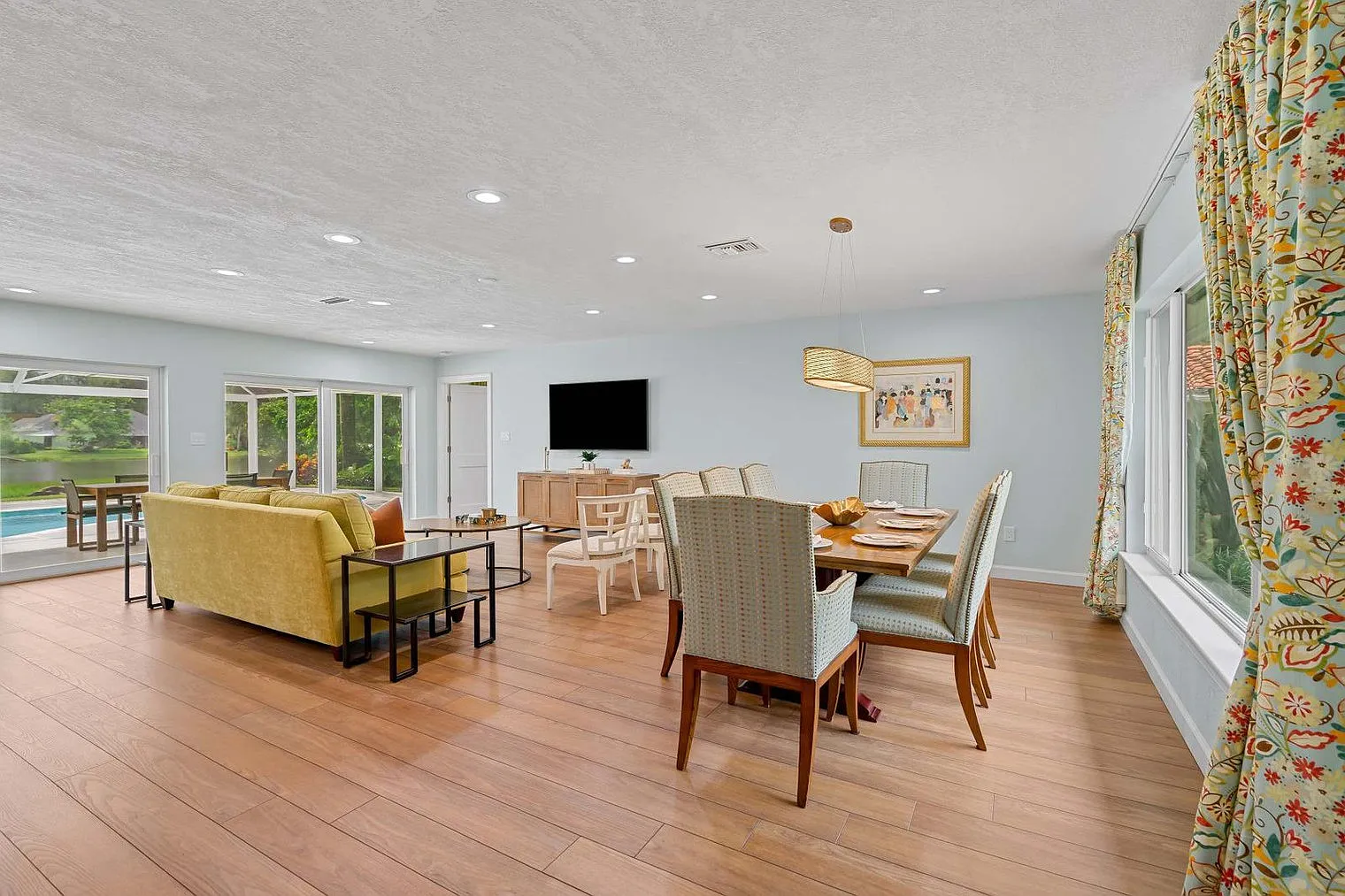 4 bed, 4.0 bath, $4,725 — Photo 3