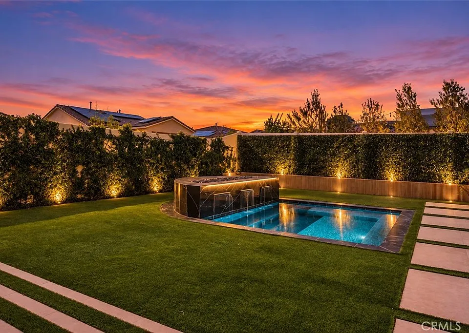 28527 Songbird Way