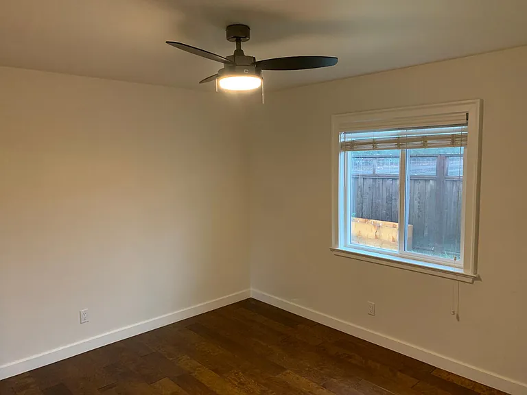 17995 Los Banos Dr — Photo 6