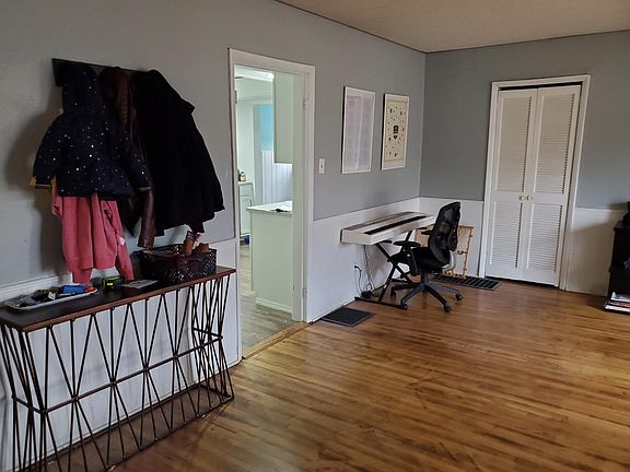 5th image of 301 Forrer Blvd