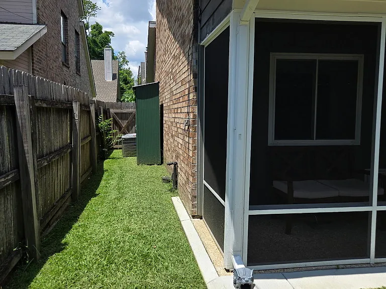 Side yard