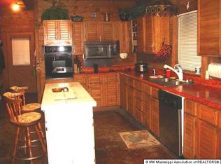 9365 Highway 306, Coldwater, MS 38618
