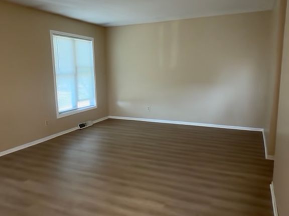 3rd image of 3828 W 108th St #3828