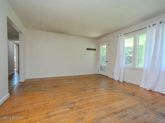 4th image of 413 Ecchappe Ln