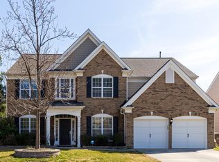 418 Amiable Loop, Cary, NC 27519