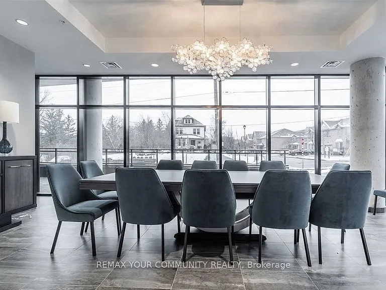 30 Hamilton St S #307 — Photo 11