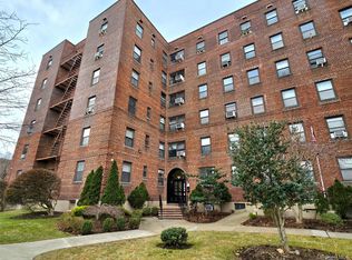 138-18 28th Rd APT 2F, Flushing, NY 11354