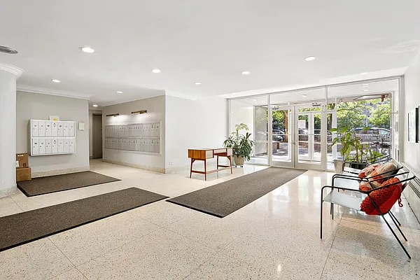 Sold by Douglas Elliman | media 23