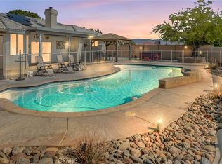 17112 Century Plant Rd, Apple Valley, CA 92307