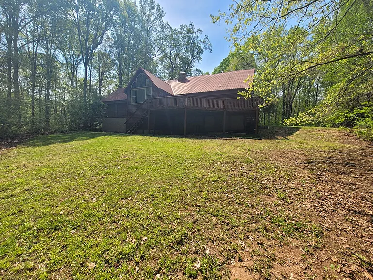 2391 Booth Cir — Photo 13